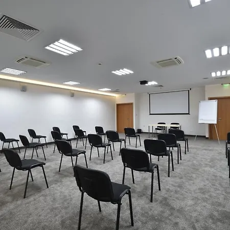 Vitosha Park - Free Indoor Pool & Parking 4*