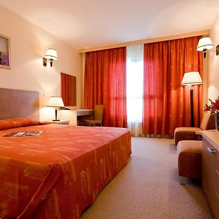 Vitosha Park - Free Indoor Pool & Parking Sofia