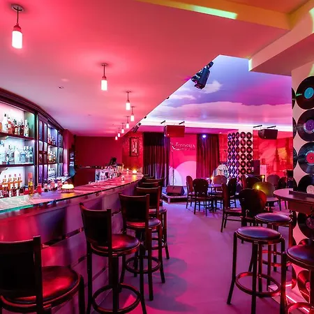 Vitosha Park - Free Indoor Pool & Parking 4* Sofie