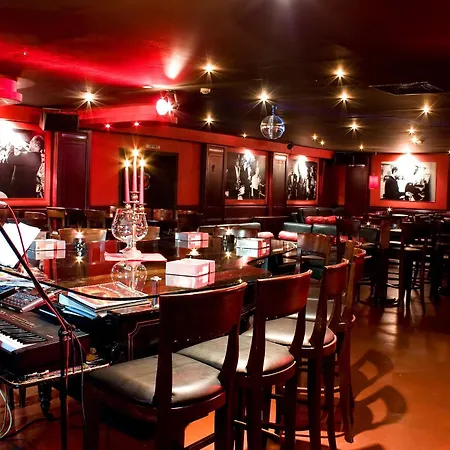 Vitosha Park - Free Indoor Pool & Parking 4*